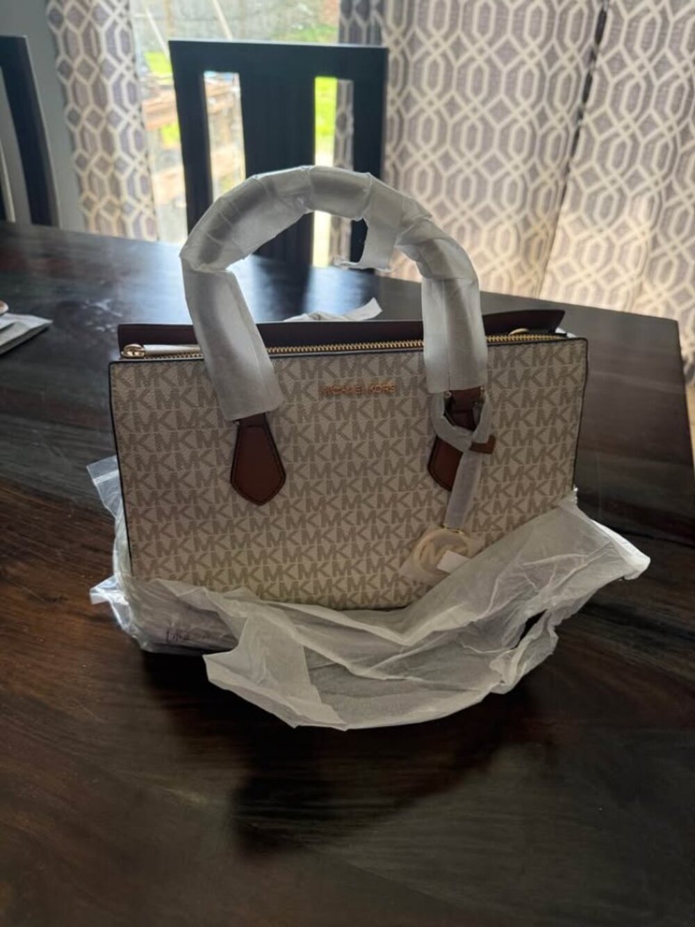 NWT Michael Kors Sheila purse